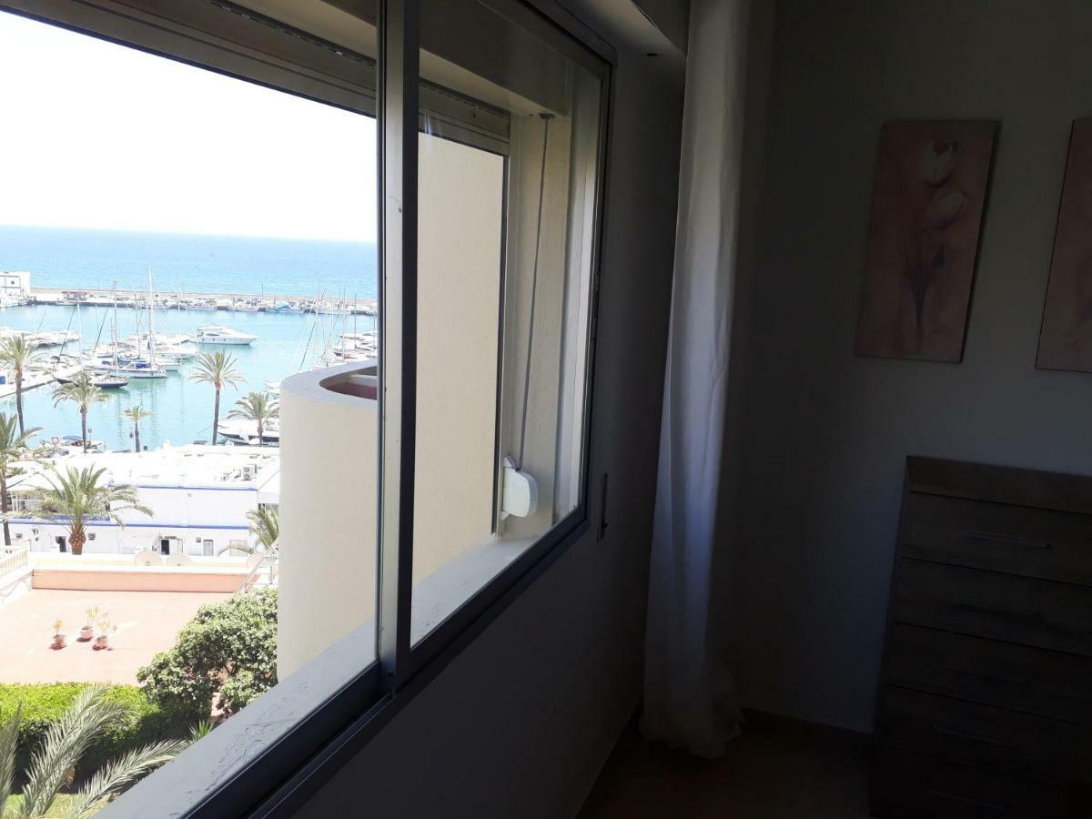 Urbanizacion Puerto Paraiso Estepona Exterior foto